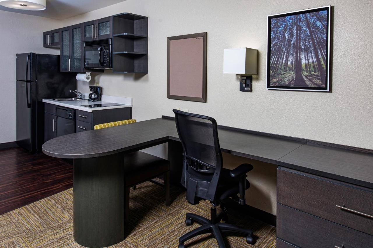 Candlewood Suites Appleton By Ihg Exterior photo